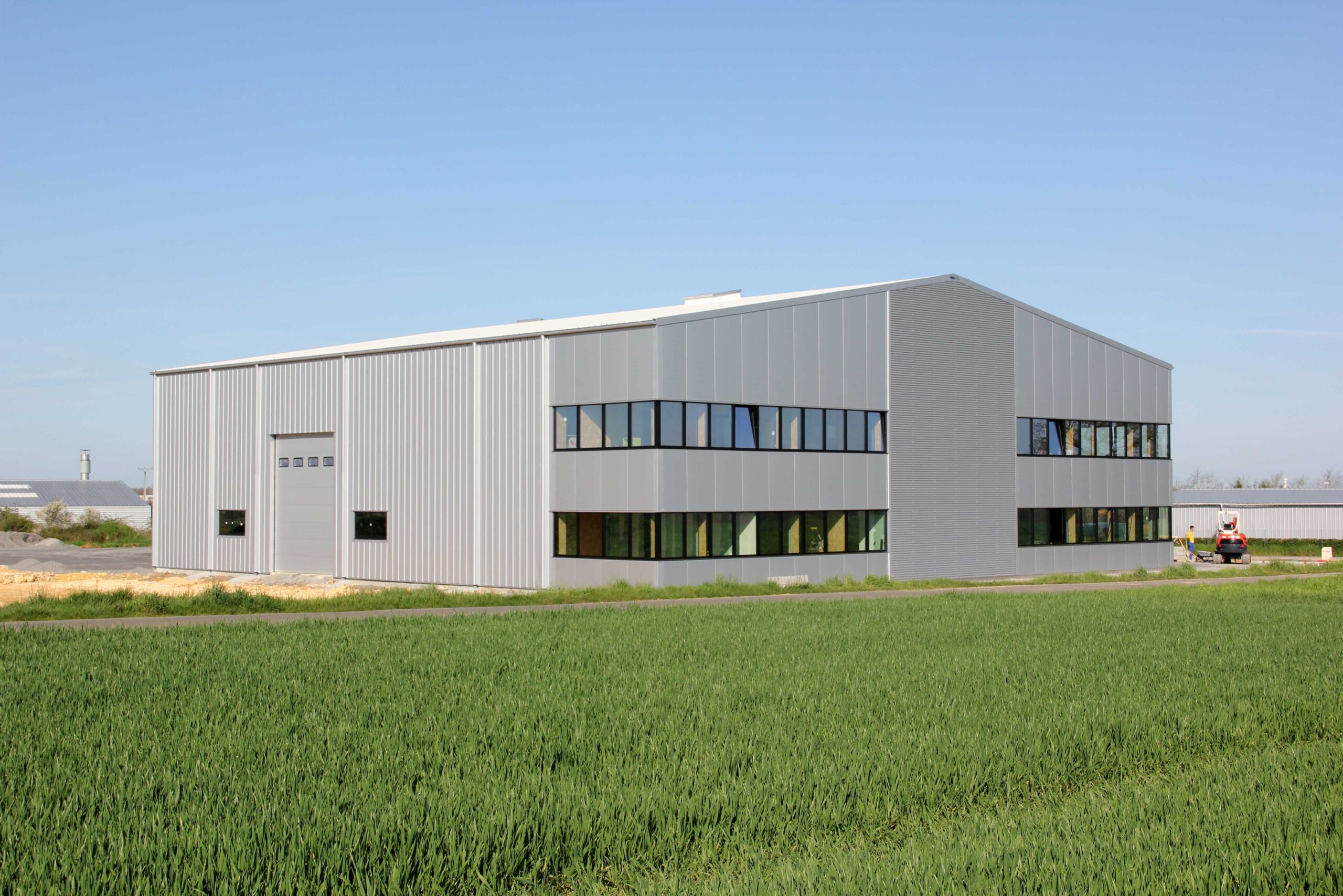 Industrial buildings Production hall Exterior Frisomat scaled