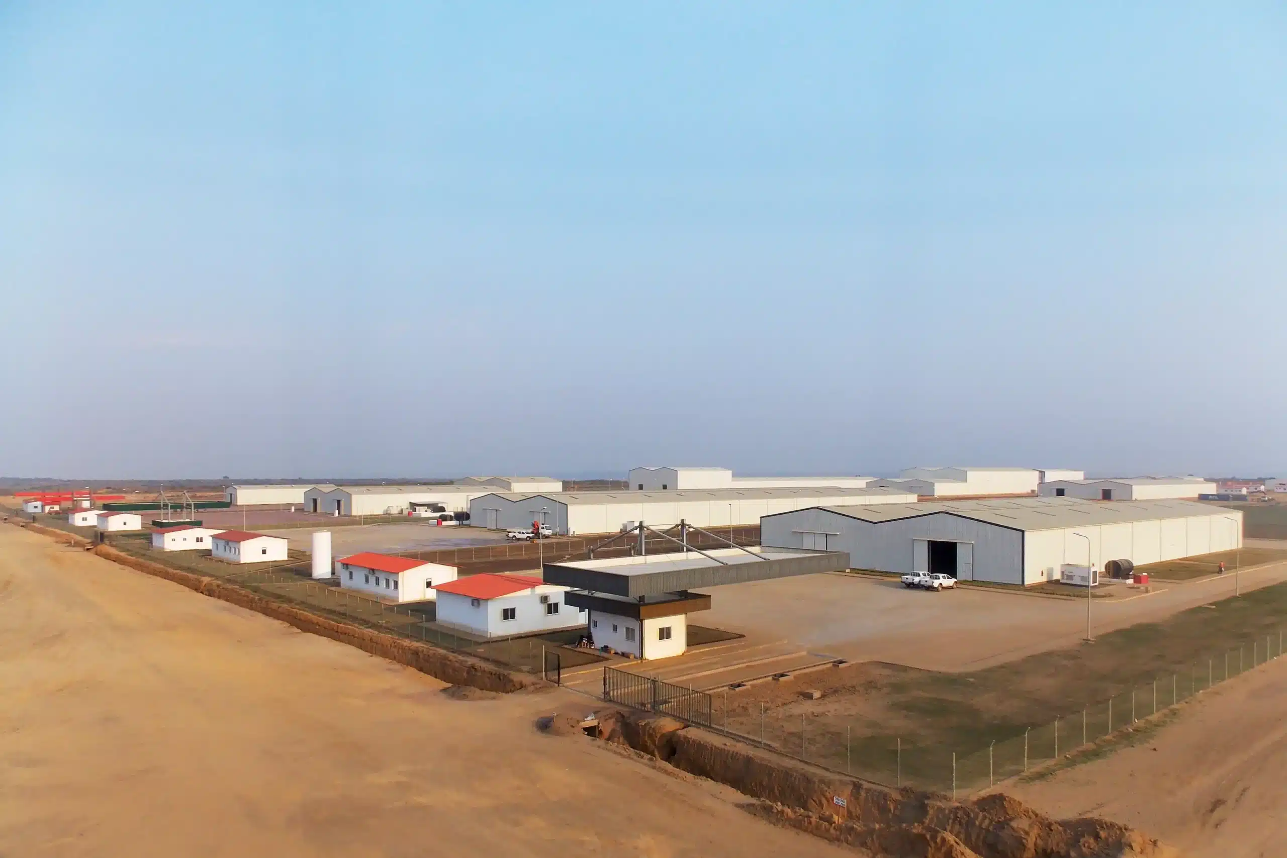 Industrial buildings Site de production Exterior Frisomat