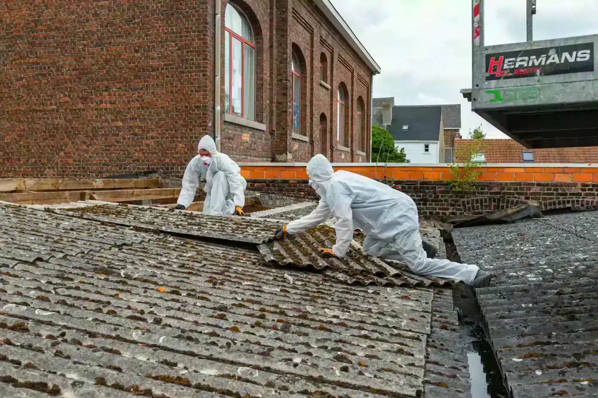 Frisomat industriele asbestrenovatie asbestsanering bedrijfsgebouwen 1 scaled