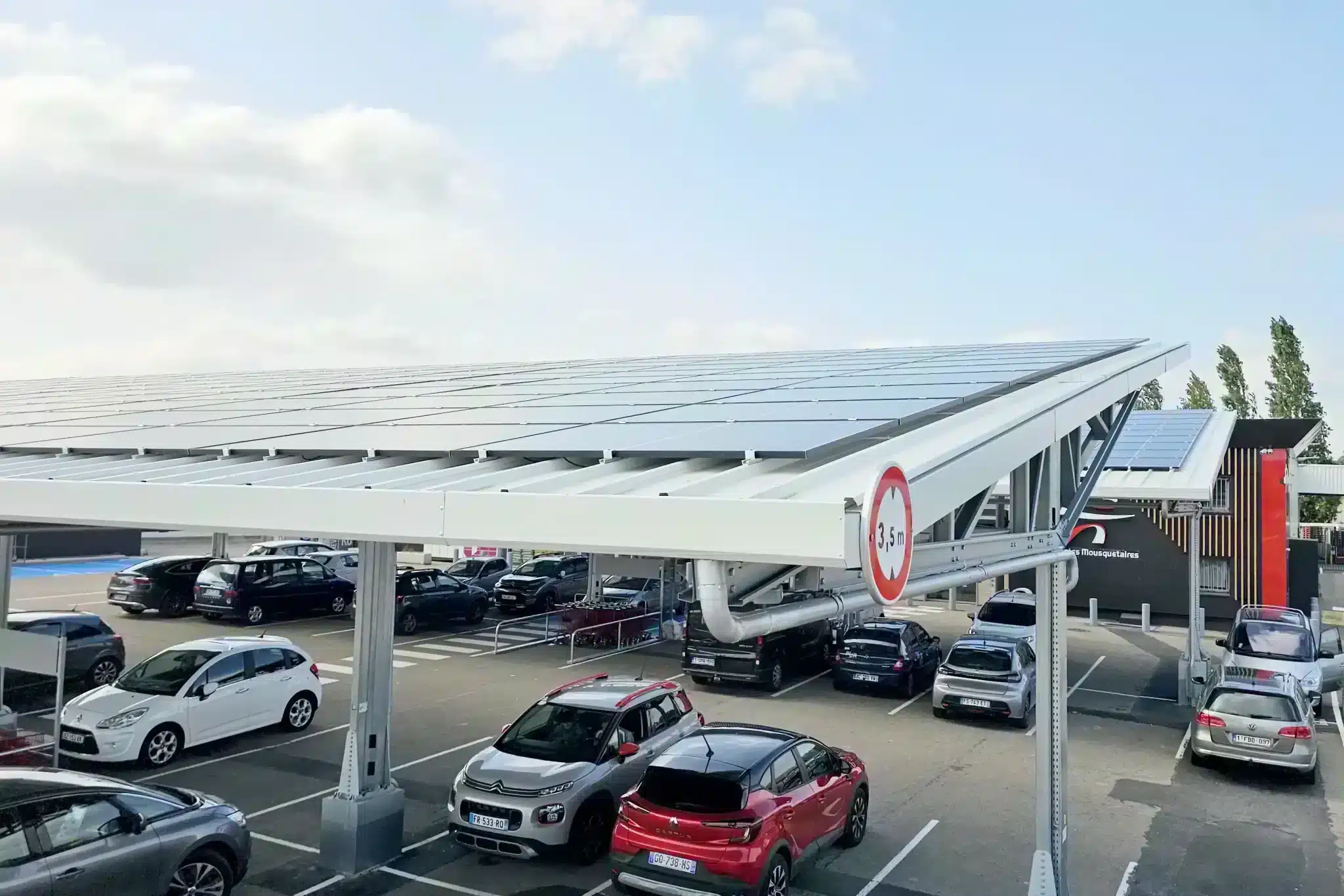 Frisomat solar car park structures Intermarche scaled