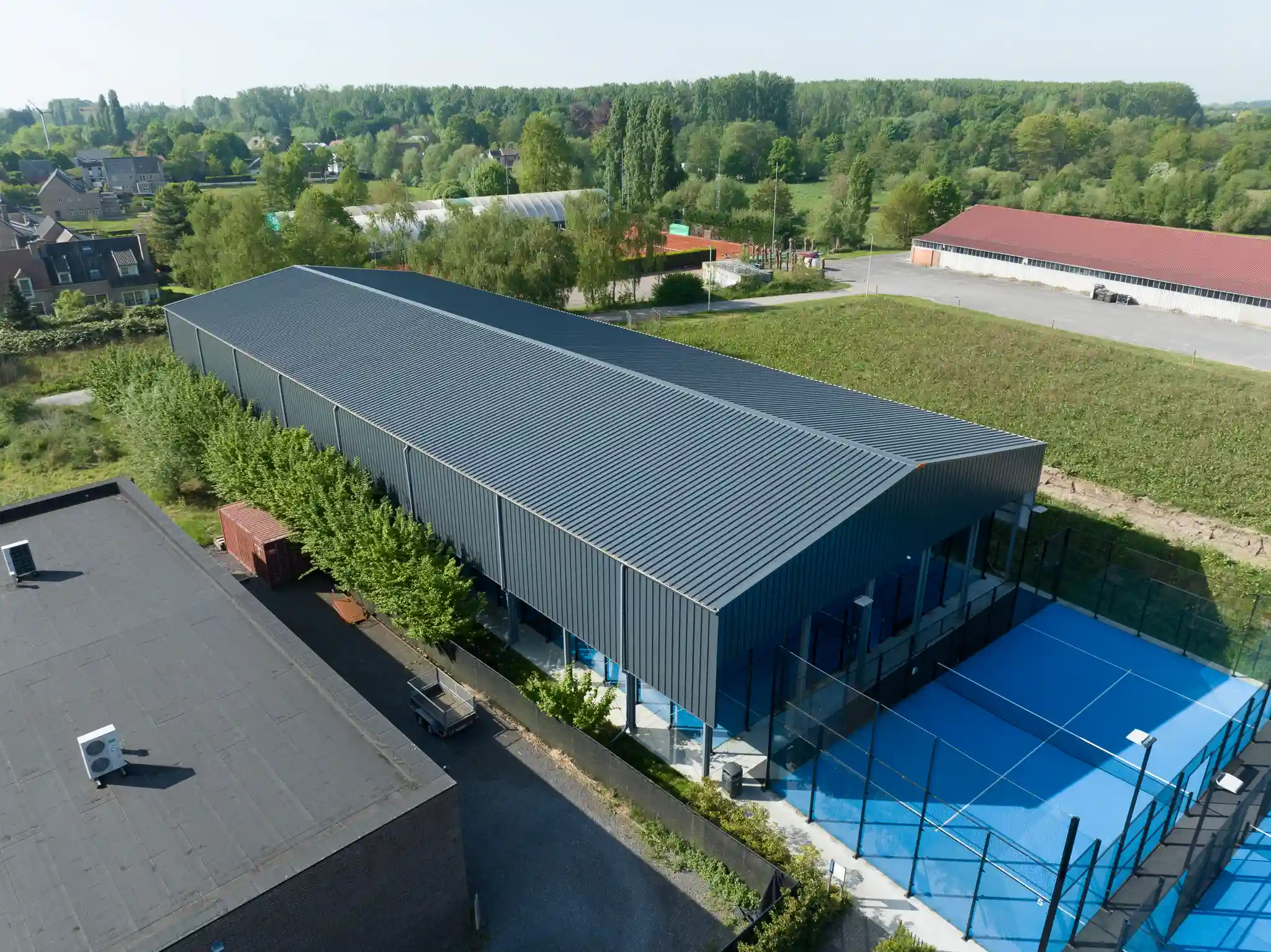 Frisomat industrial buildings steel padel court canopy meadow club 5